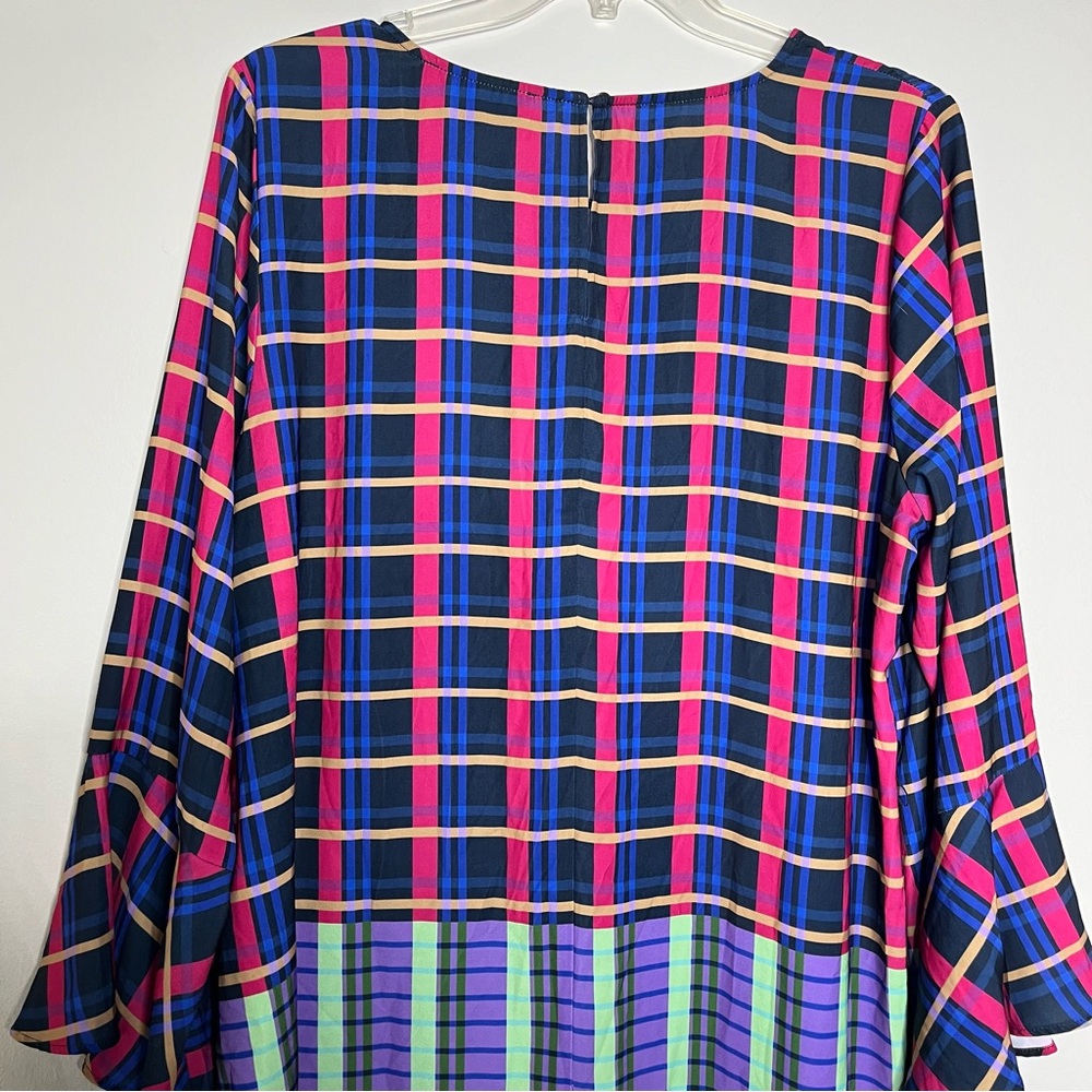 Eloquii Multicolor Plaid Dress with Flared Long Sleeves  Key Hole Opening SZ 18 - Picture 11 of 11